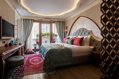 Romance Istanbul