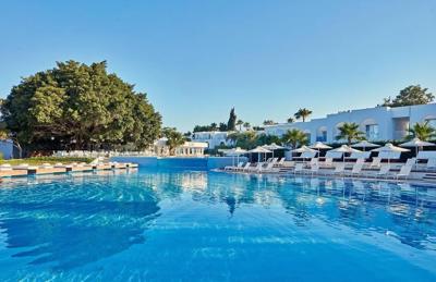 Hotel So Nice Club Resort