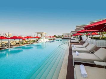 Foto Th8 Palm Dubai Beach Resort - Vignette Collection ***** Dubai