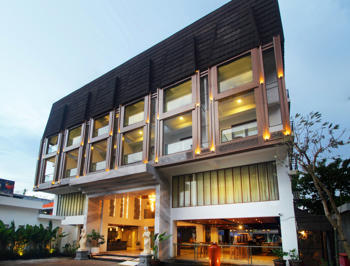 Foto Hotel Nadi Hotel Legian **** Kuta Beach