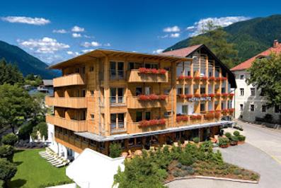 Foto Brotz *** Rasen Antholz