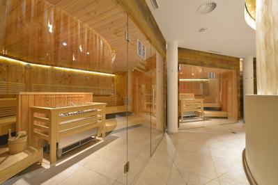 Foto Hotel Latini **** Zell am See