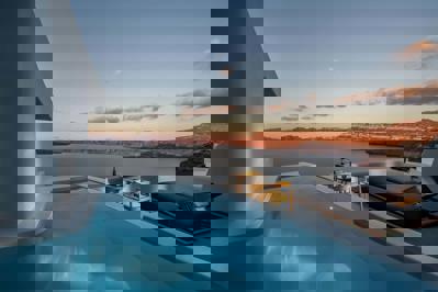 Foto Neptune Luxury Spa Suites **** Akrotiri