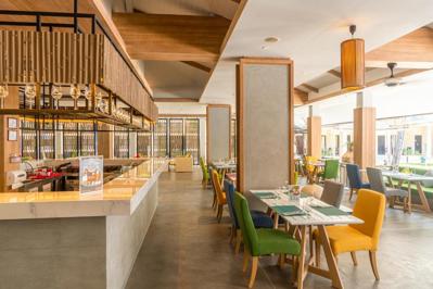 Foto Radisson Resort en Suites Phuket **** Patong Beach