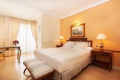 Foto Appartement Guadalpin Suites *** Marbella