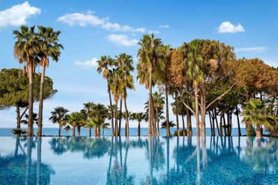 Foto Acanthus Cennet Barut Collection ***** Side