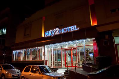 Foto Sky 2 ***** Tirana