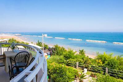 Foto Adler *** Gabicce Mare