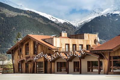 Base Camp Lodge
