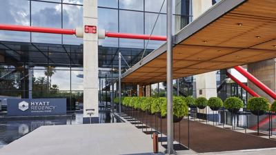Foto Hyatt Regency Barcelona Tower ***** Lhospitalet De Llobregat