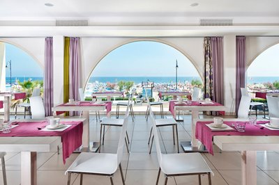 Foto Touring **** Rimini