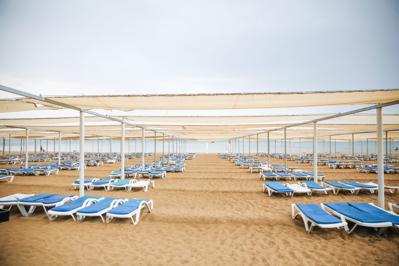 Foto Cesars Side ***** Side