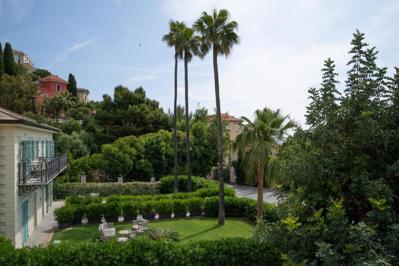 Foto Alaxia Luxury **** Alassio
