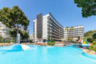 Golden Avenida Suites