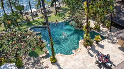 Hotel Alam Anda Ocean Front Resort en Spa