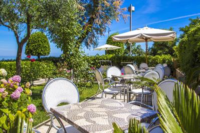 Foto Hotel Adler *** Gabicce Mare