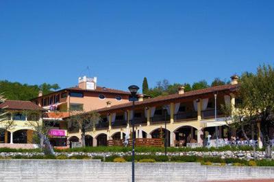 Foto Donna Silvia **** Manerba Del Garda