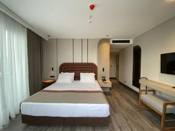 Edition Old City Boutique Hotel