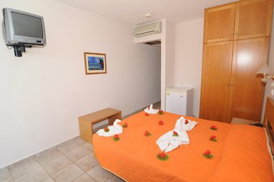 Foto Nefeli *** Kos-stad