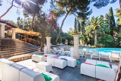 Foto Lago Garden Apartsuites en Spa ***** Cala Ratjada