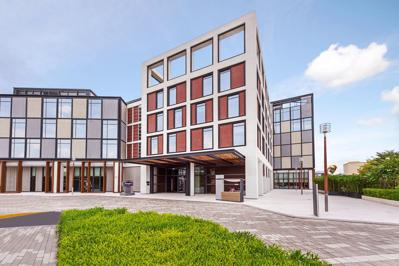 Foto Hampton by Hilton Dubai Al Seef *** Dubai