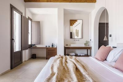 Foto Pelican Bay Art **** Platis Yialos