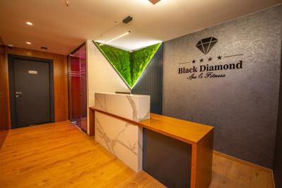 Foto Black Diamond **** Tirana