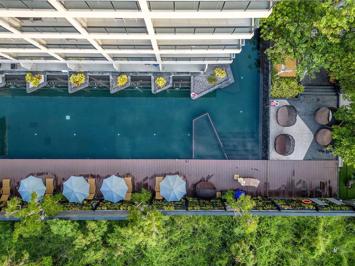 Foto Golden Tulip Pattaya Beach Resort ***** Pattaya