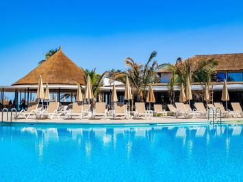 Foto Kombo Beach **** Kotu