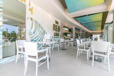 Foto The Red Hotel by Ibiza Feeling ** San Antonio