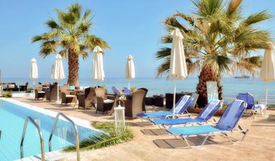 Foto Belussi Beach Hotel en Suites **** Kypseli