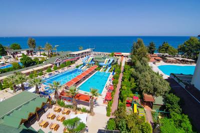 Lims Bona Dea Beach