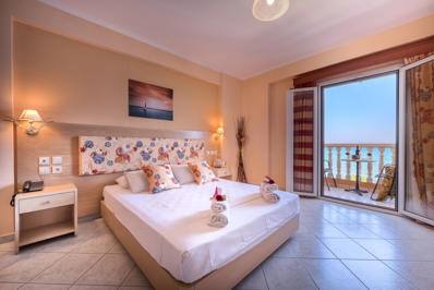 Foto Anemona Beach ** Argassi