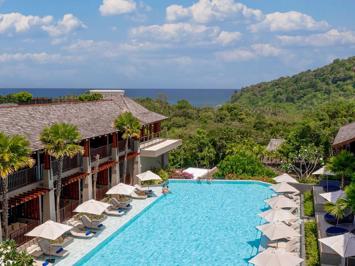 Foto MGallery Avista Hideaway Phuket Patong ***** Tri Trang Beach