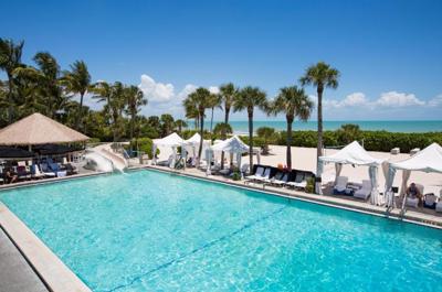 Hotel Sundial Beach Resort