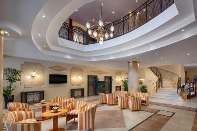 Foto Ensana Butterfly Health Spa Hotel **** Marianske Lazne