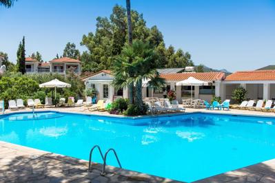 Hotel Hydrele Beach en Village