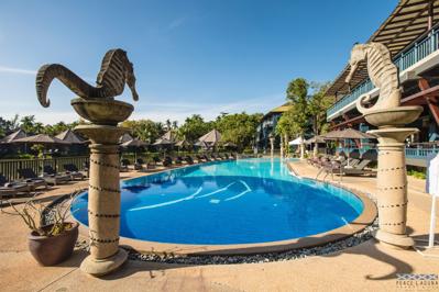 Peace Laguna Resort en Spa