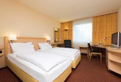 Hotel NH Berlin Treptow