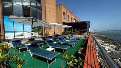 Foto Hotel Polo Nautico **** Salerno