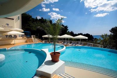 Foto Krk Sunny Hotel *** Krk