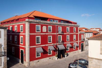 Foto AP Dona Aninhas **** Viana Do Castelo