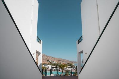 Foto Lambis Studios *** Lindos