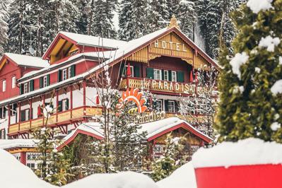 Foto Parkhotel Sole Paradiso **** San Candido