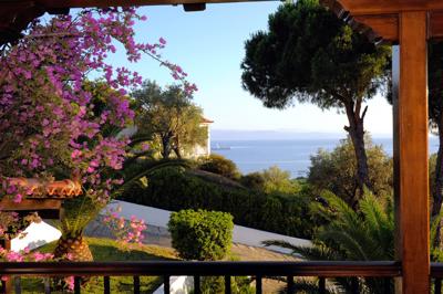 Foto Anna-Maria Villa *** Agia Paraskevi