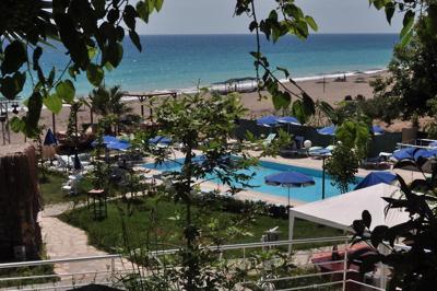 Adora Calma Beach Hotel