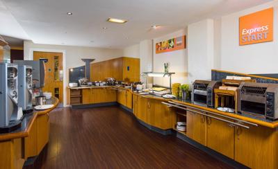 Foto Holiday Inn Express Hammersmith *** Londen