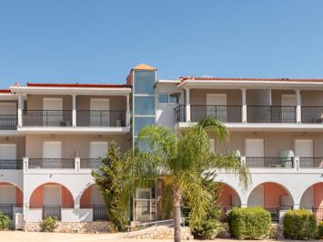 Foto Majestic Hotel en Spa **** Laganas