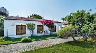Foto Bare Hill Holiday Village ** Alsancak