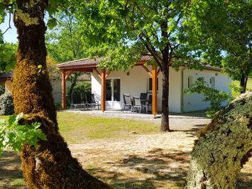 Foto Village des Cigales *** Mauroux
